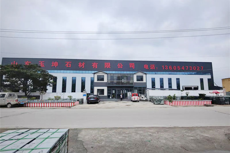 为何众多高端建筑都青睐芝麻灰石材？